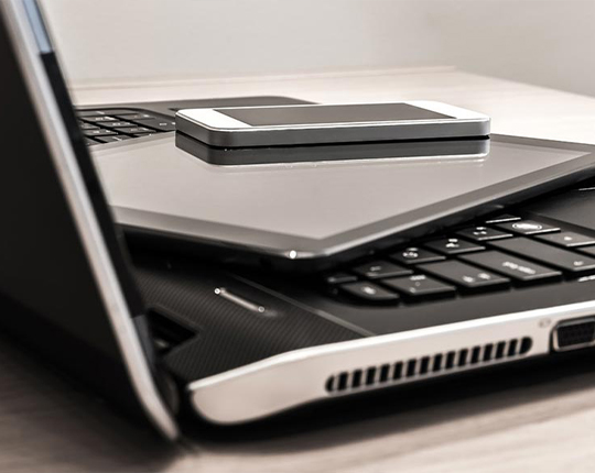 峰谷电价退场，工商业储能何去何从？艾罗能源智慧光储给出破局答案！